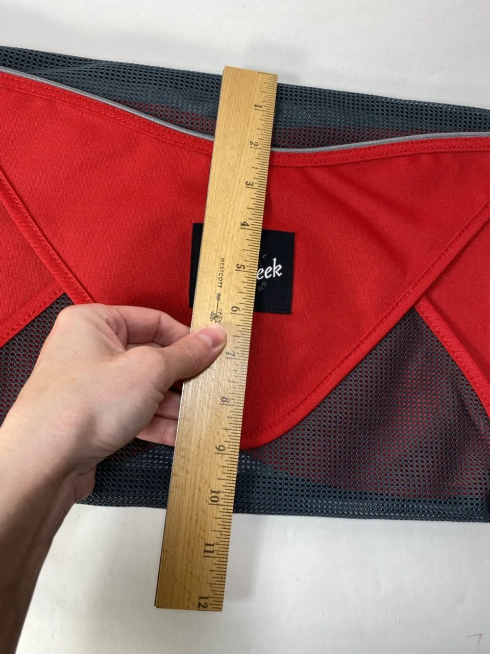 Eagle Creek Red Travel Organizer Compression Velcro Slim Pouch